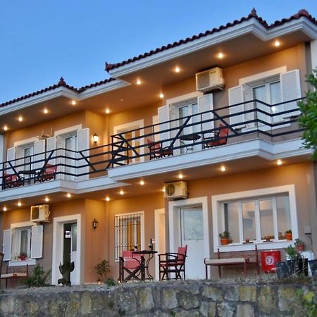 Anemomylos Apartments Lixouri Buitenkant foto