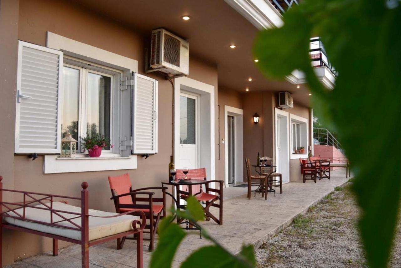 Anemomylos Apartments Lixouri Buitenkant foto