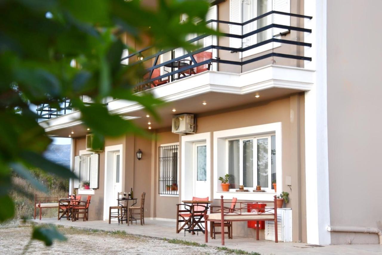 Anemomylos Apartments Lixouri Buitenkant foto